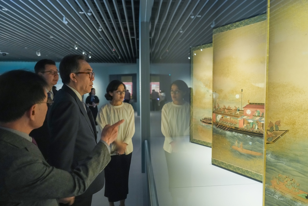 조태열 장관, 조선시대 통신사 특별전 '마음의 사귐, 여운이 물결처럼' 관람